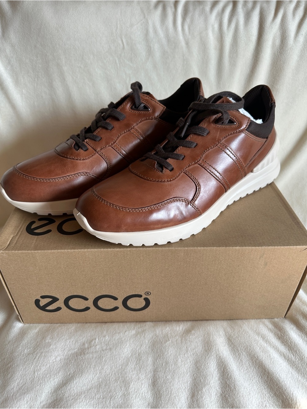 NIB! Ecco Men's Classic Sneaker Lace Up White Leather Shoes Size US12-12.5/EU46